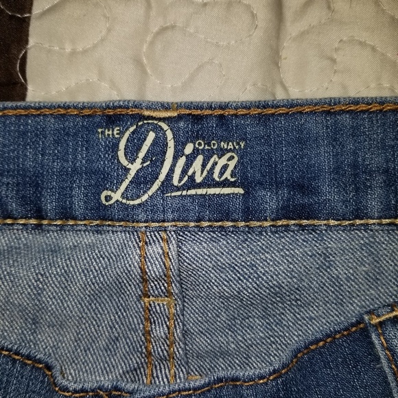 Diva Jeans by Old Navy - Picture 3 of 5